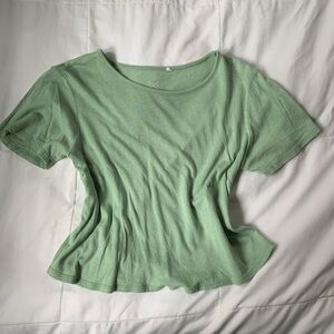 Short Sleeve Scoop Neck Top - Light Green